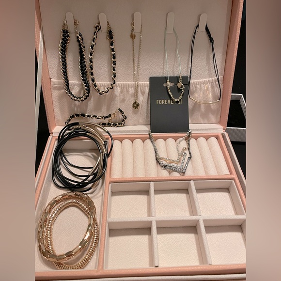 Bracelet bundle! - Picture 3 of 5